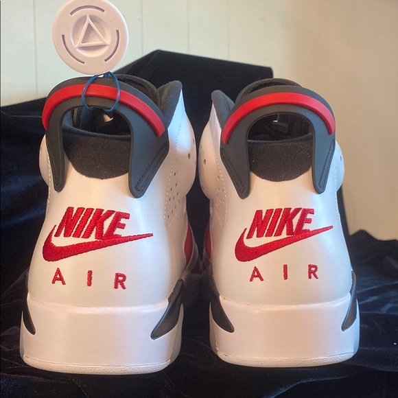 Nike 2021 Jordan 6 Retro OG Carmine Red and White - Picture 5 of 8